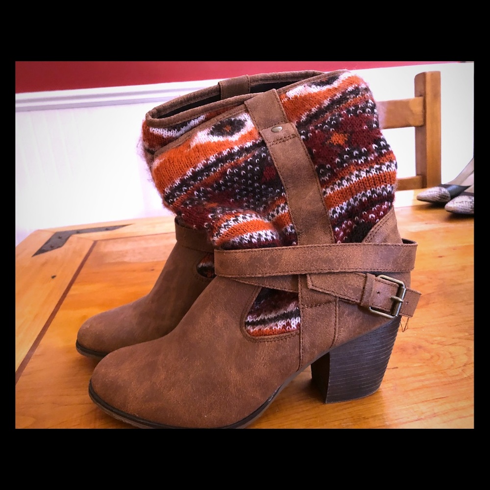 Candies booties